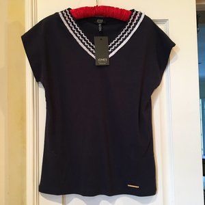 NWT - Jones NY navy and white top